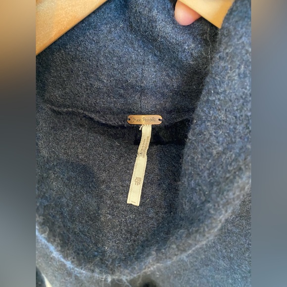 Rare free people twirl sweater tunic - Picture 10 of 10